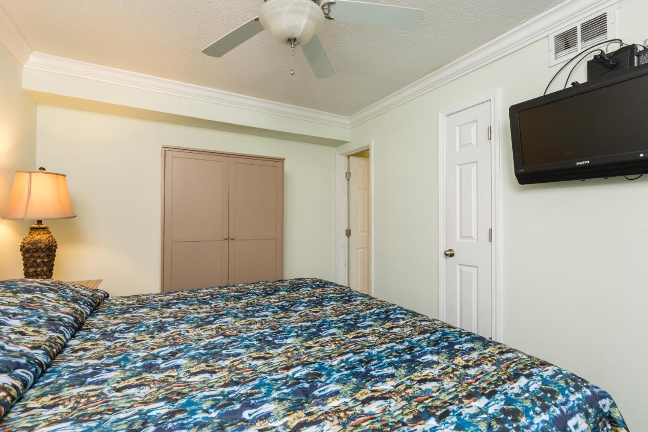 Sands Beach Club Briarcliffe Acres Экстерьер фото