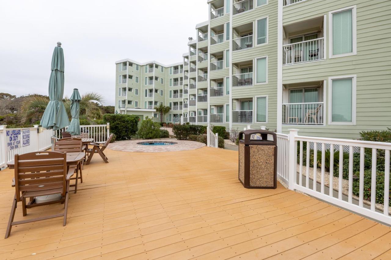 Sands Beach Club Briarcliffe Acres Экстерьер фото