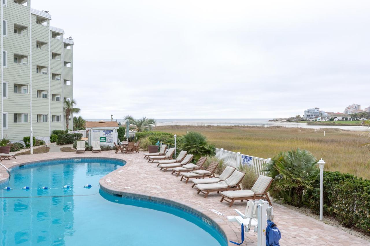 Sands Beach Club Briarcliffe Acres Экстерьер фото